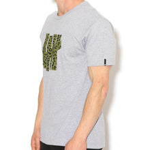 Charger l'image dans la galerie, S/S T-Shirt Combat Strikes Grey Heather
