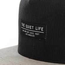 Charger l'image dans la galerie, Distressed Cord Snapback Black/Tan
