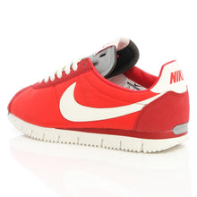 Charger l'image dans la galerie, Cortez New Motion Quickstrike Chilling Red/Sail
