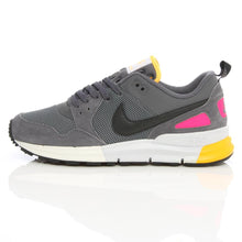 Charger l'image dans la galerie, Lunar Pegasus 89 Dark Grey/Black
